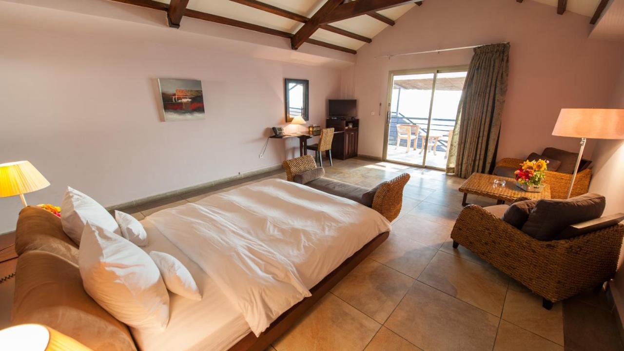 Residence Hoteliere Du Phare Либревил Екстериор снимка