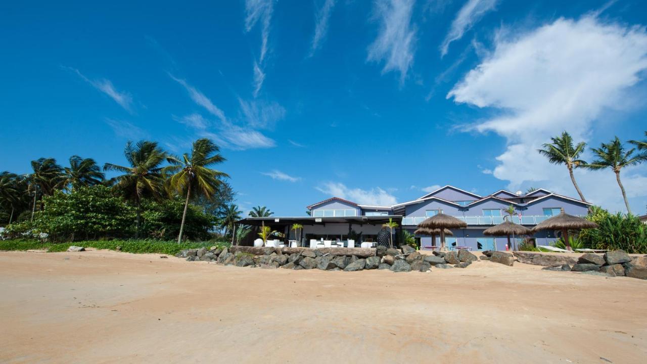 Residence Hoteliere Du Phare Либревил Екстериор снимка