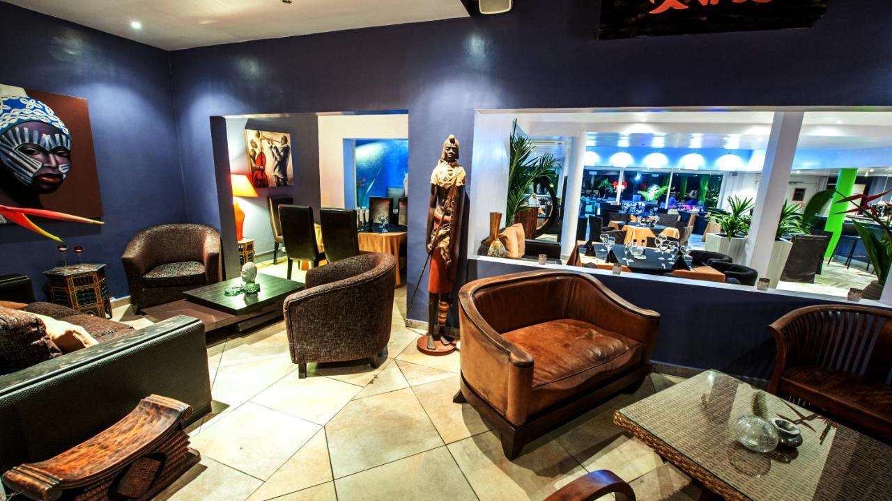 Residence Hoteliere Du Phare Либревил Екстериор снимка